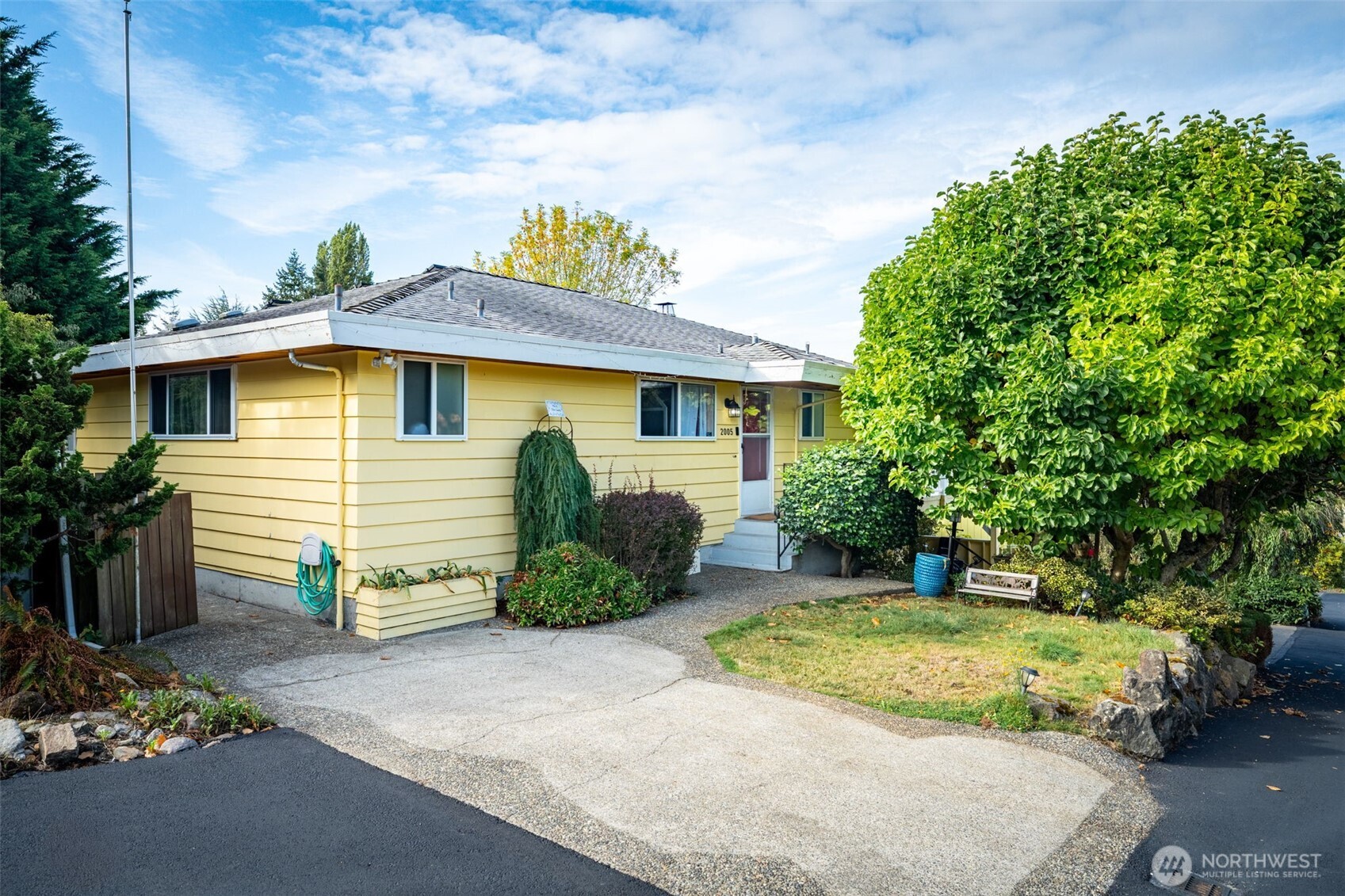 2005 SW 117th Place