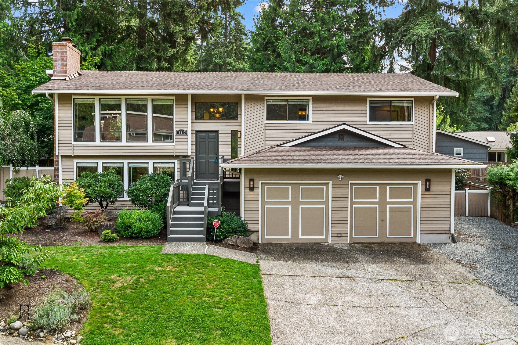 16915 NE 98th Court