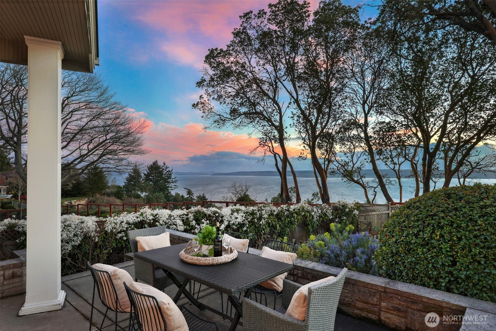 10431 Marine View Drive