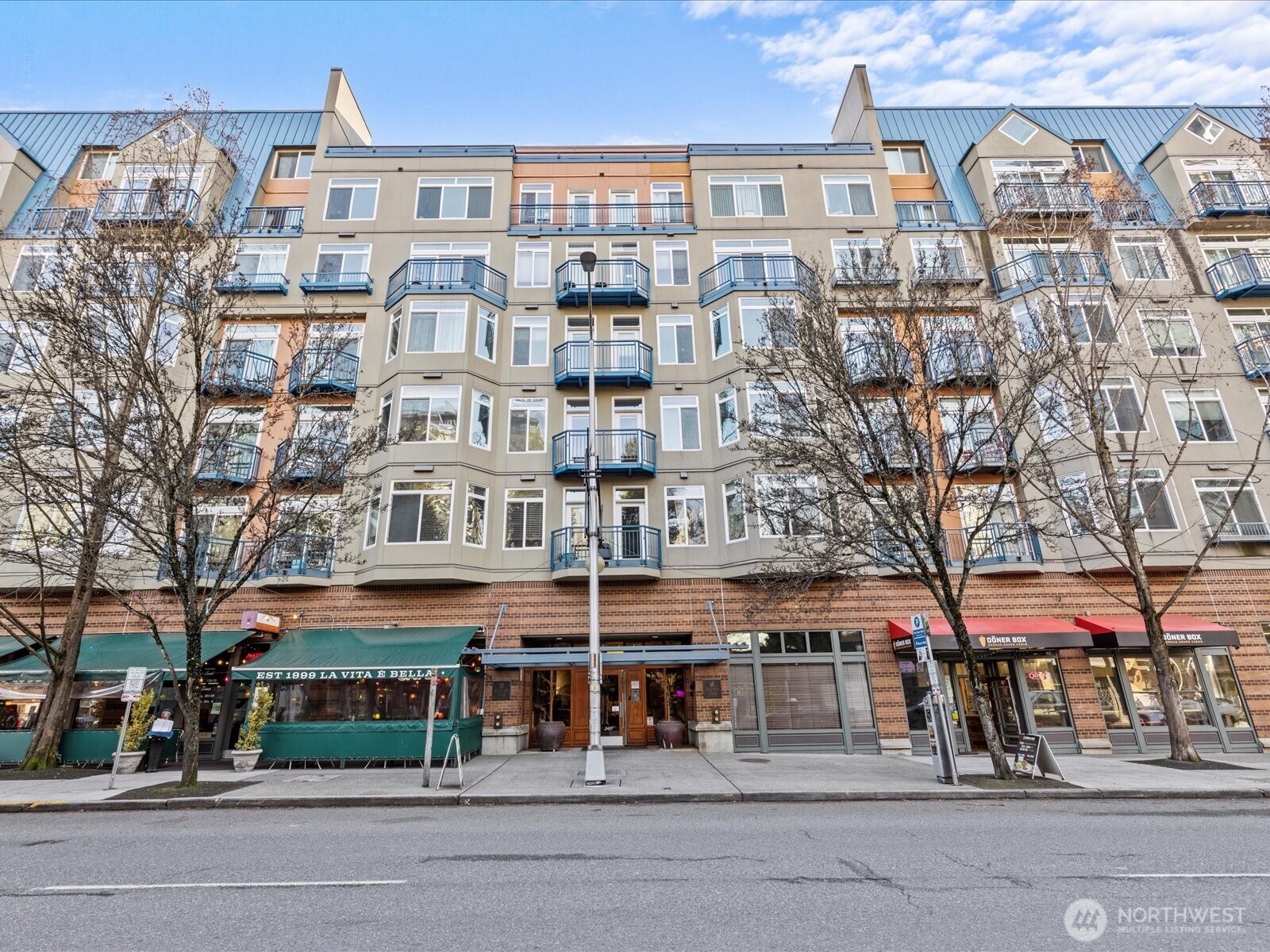 2415 2nd Ave